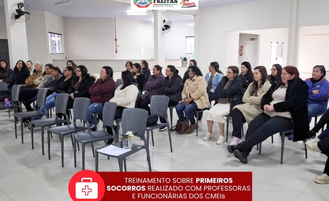 Treinamento de primeiros socorros para professoras e funcionarias das CMEIs